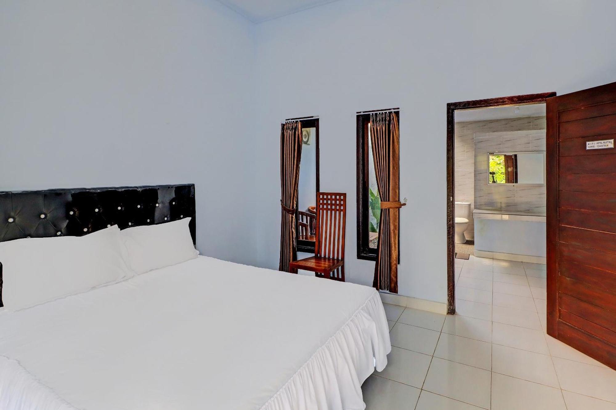 Oyo 92401 Hotel Mustika Negara  Bagian luar foto