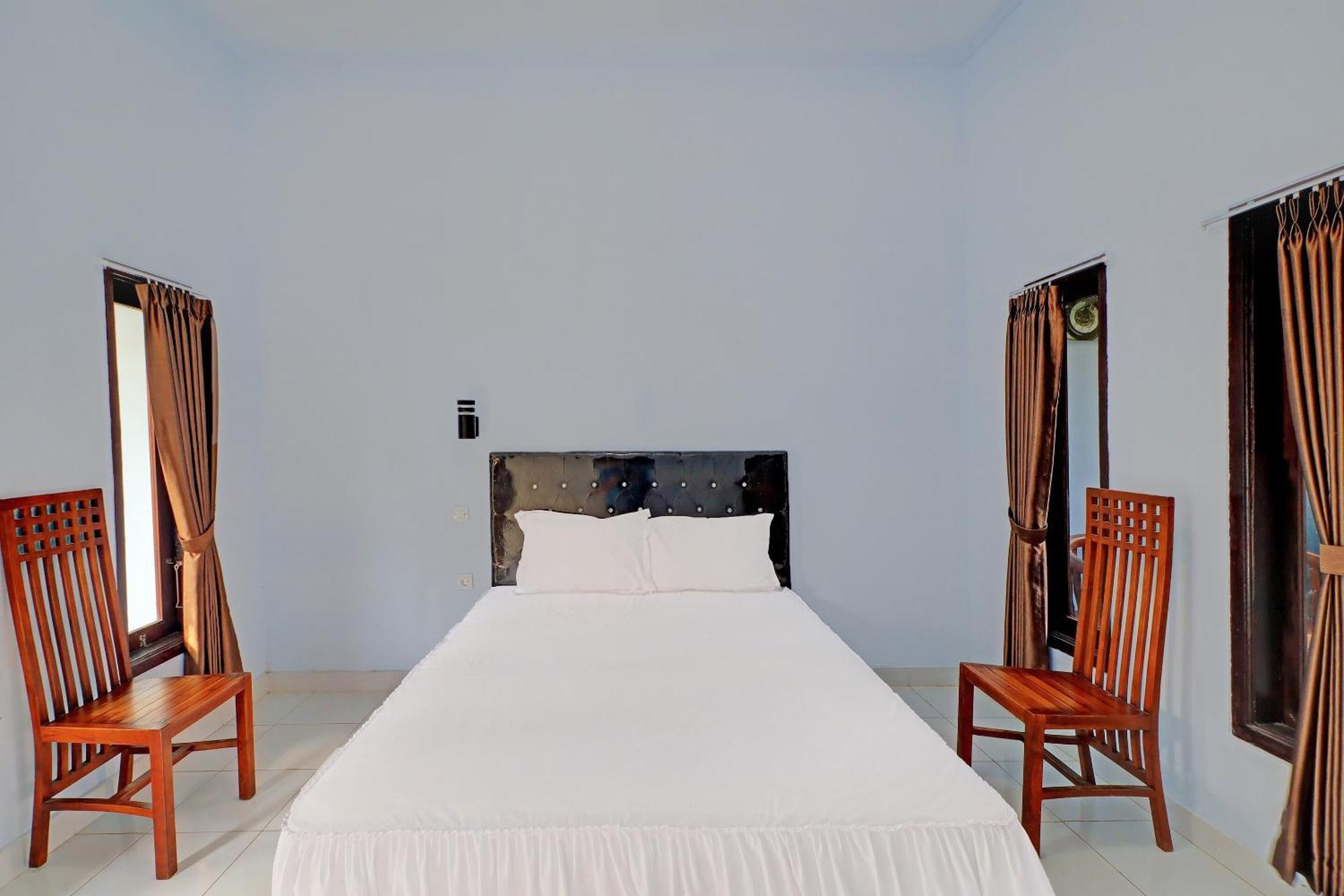 Oyo 92401 Hotel Mustika Negara  Bagian luar foto